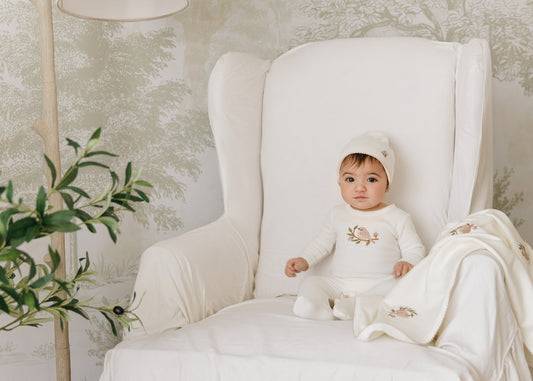 Mon Tresor Bird & Branch Layette Set- Ivory/Pink