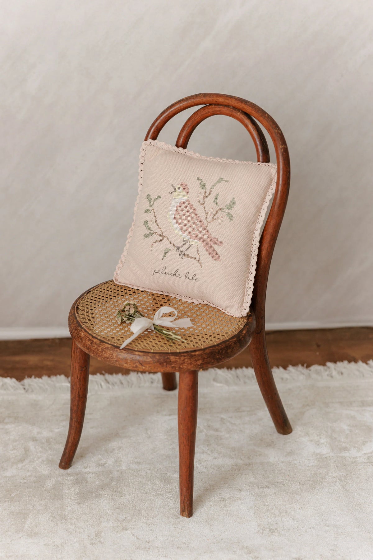 Peluche Cross Stitch Knit Pillow -Rose