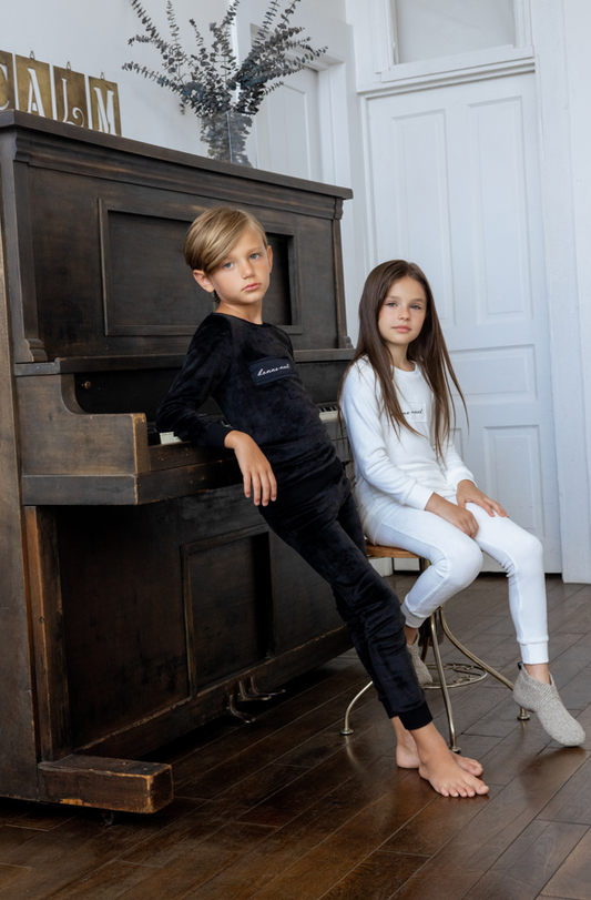 Noggi Velour Patch Loungewear Set -Black