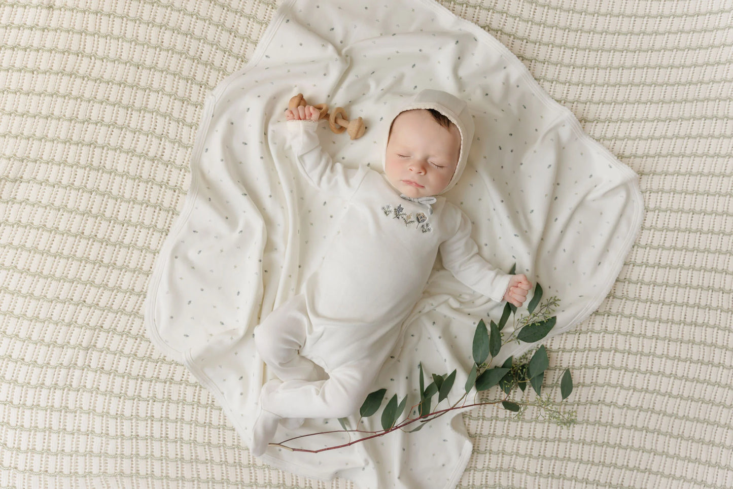 Mon Tresor Embroidered Garden Boys Layette Set