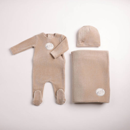 Bee & Dee Birdie Branch Velour Layette Set- Oat