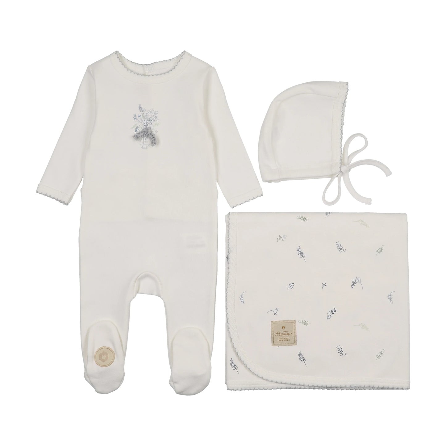 Mon Tresor Bundle of Blossoms Boys Layette Set