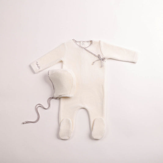 Bee & Dee Classic Stitch Velour Footie Set- Chalk White