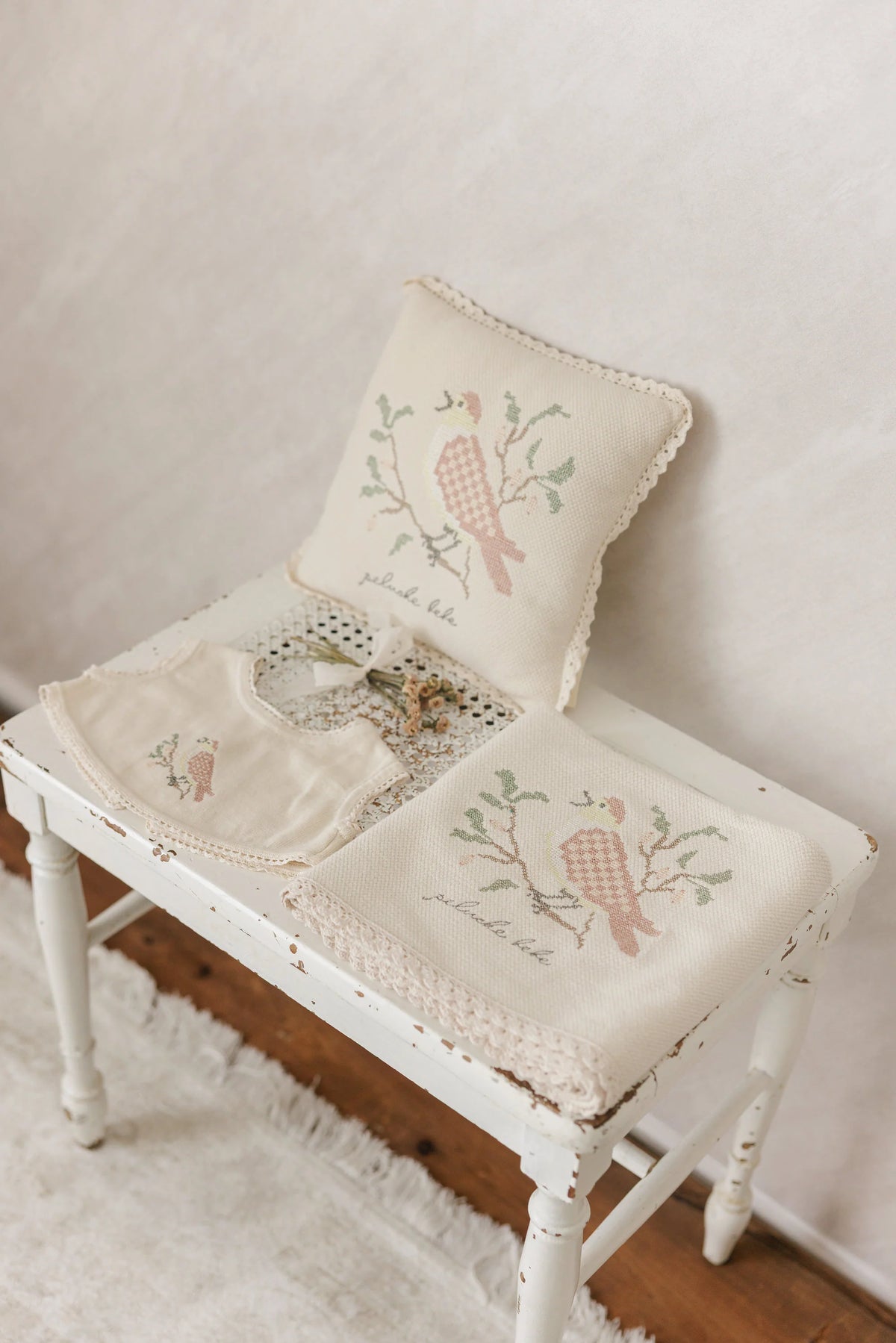 Peluche Cross Stitch Knit Pillow -Stone Rose