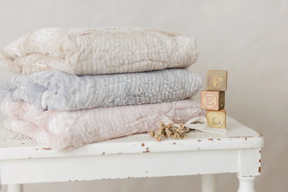 Peluche Lux Fur Blankets - Feather Rose and Natural