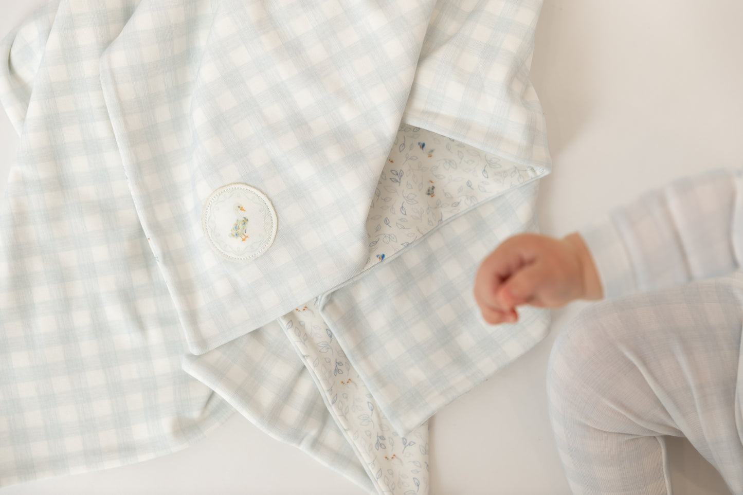 Bee & Dee Goose on Plaid Layette Set- Chalk White Boys