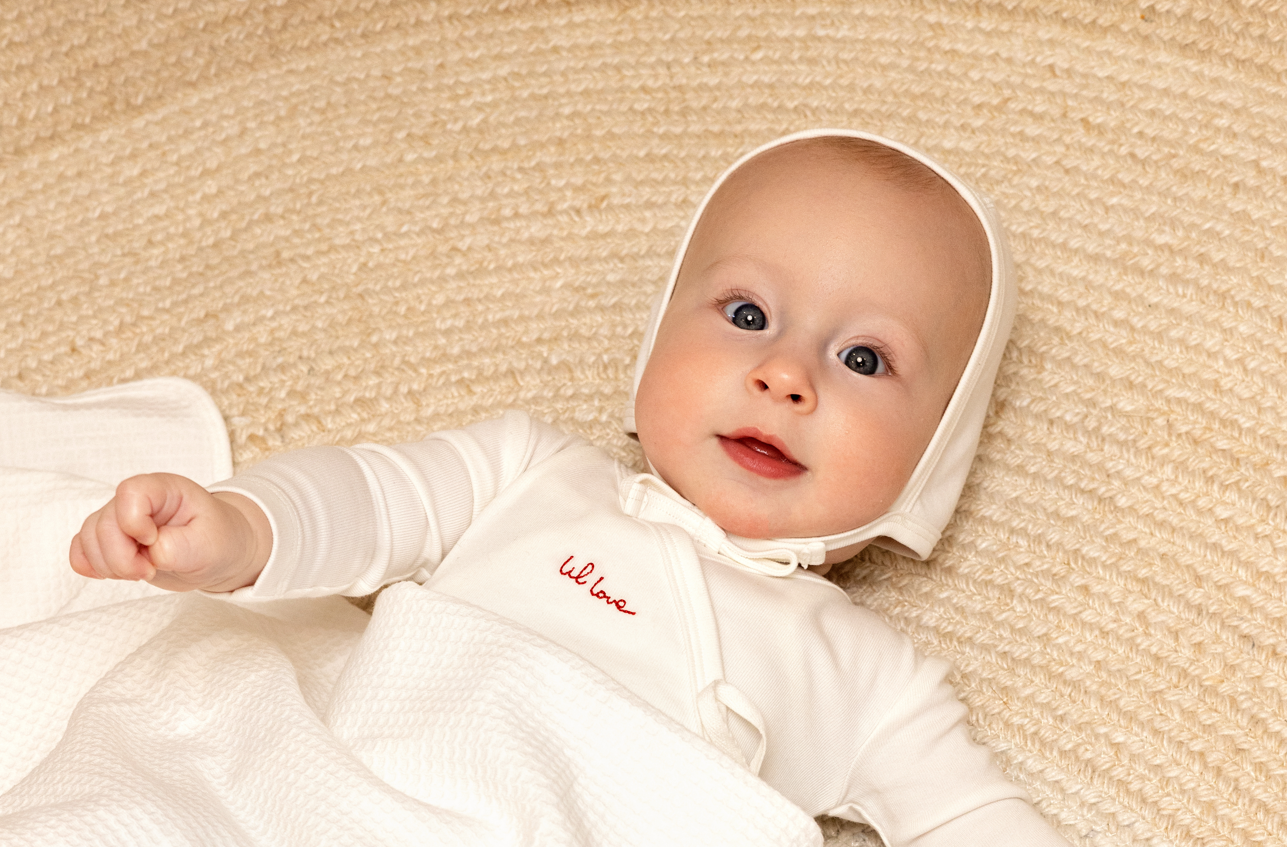 Noggi Lil Love Embroidered Wrap Footie+Hat- Ivory/Red