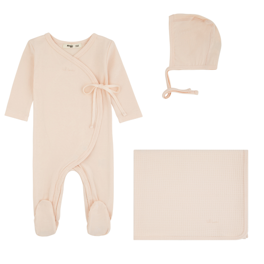 Noggi Lil Love Embroidered Wrap Layette Set- Dusty Pink