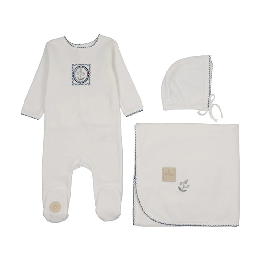 Mon Tresor Vintage Stamp Boys Layette Set