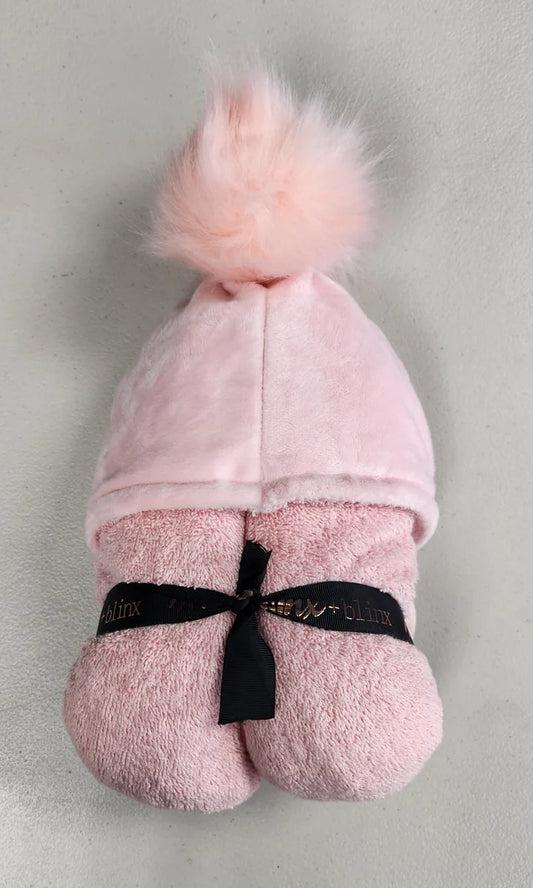 Winx and Blinx Pompom Hooded Towel Blush