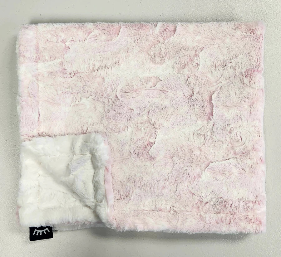 Winx and Blinx Frosted Mauvey Cream Back Minky Blanket